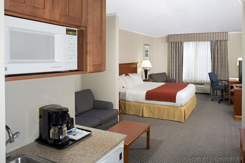 Holiday Inn Express & Suites East Greenbush Albany-Skyline An Ihg Hotel Rensselaer Rom bilde